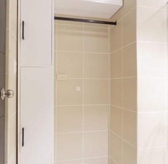 Socorro Cama Y Desayuno | Hotel Vibe in Manhattan Plaza, Araneta City, Cubao