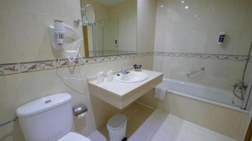 Almunecar Hotel | Hotel Victoria Playa