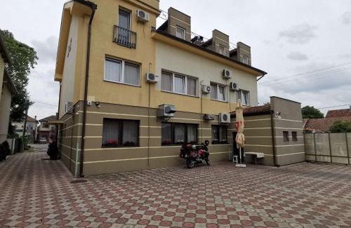 Stara Pazova Hotel | Hotel Vila Sunce