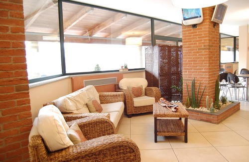 San Secondo di Pinerolo Hotel | Hotel Villa Glicini