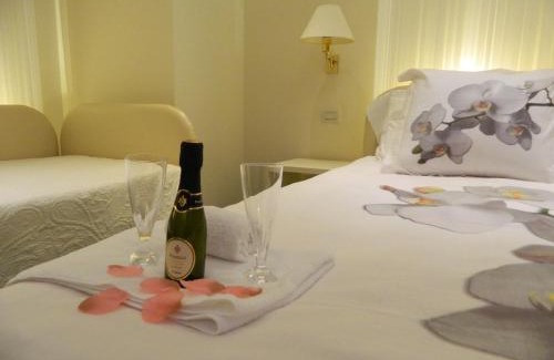 Desenzano del Garda Hotel | HOTEL Villa Lilla