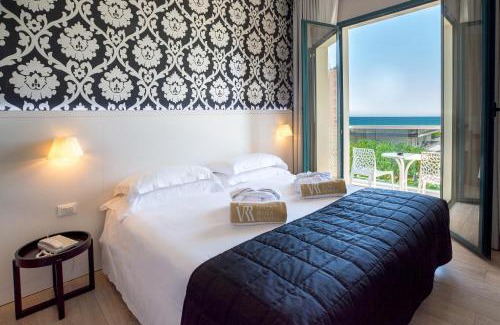 Marina Centro Hotel | Hotel Villa Rosa Riviera