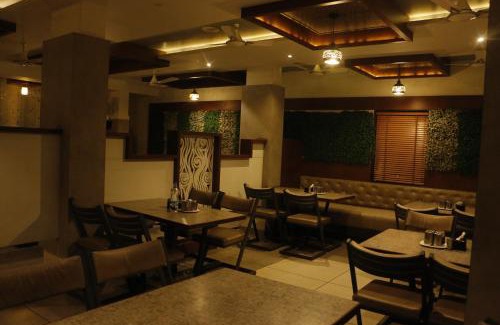 Ajra Hotel | Hotel Vinod