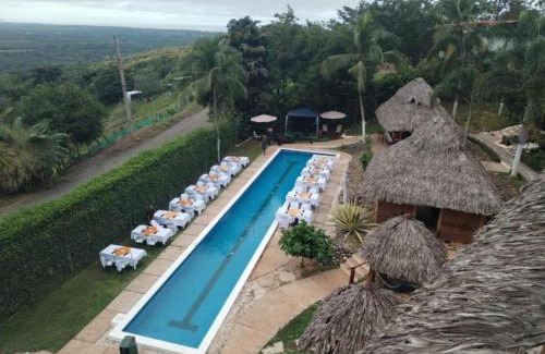 Canton Parrita Cama Y Desayuno | Hotel Vista Bonita
