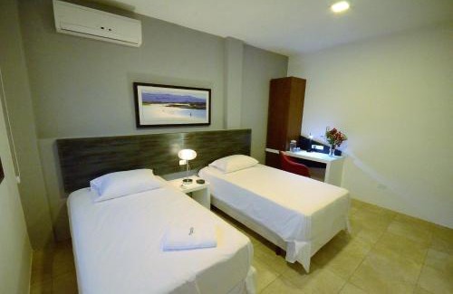 Puerto Villamil Hotel | Hotel Volcano