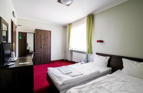 Kokoszki Cama Y Desayuno | Hotel Walewscy