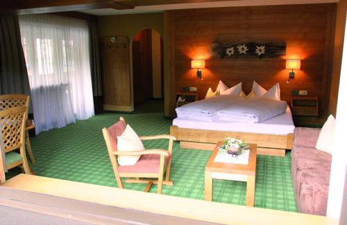 Warth Hotel | Hotel Walserberg