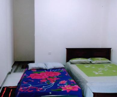New Town Casa | Hotel White House
