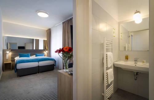 Zizkov Hotel | Hotel White Lion