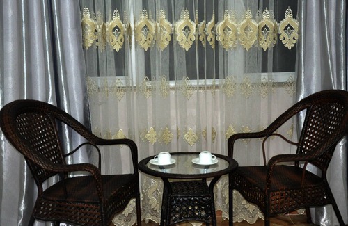 Vake-Saburtalo Hotel | Hotel White Palace