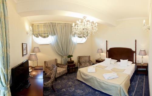 Kielce Hotel | Hotel Willa Hueta