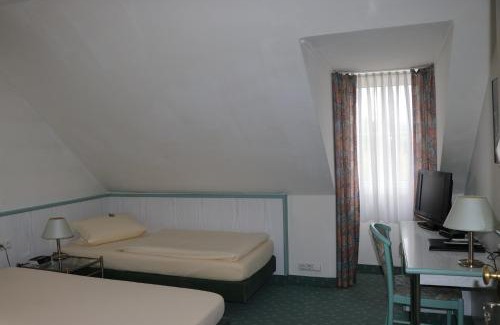 Stegaurach Cama Y Desayuno | Hotel Windfelder