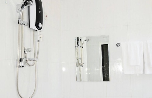 Tamwe Township Hotel | Hotel YNO