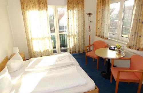 Hoppegarten Casa | Hotel Zum Grünen Tor