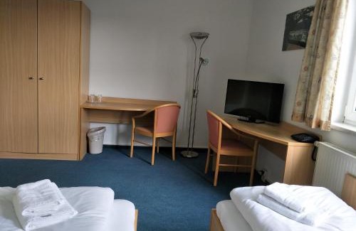 Hoppegarten Casa | Hotel Zum Grünen Tor