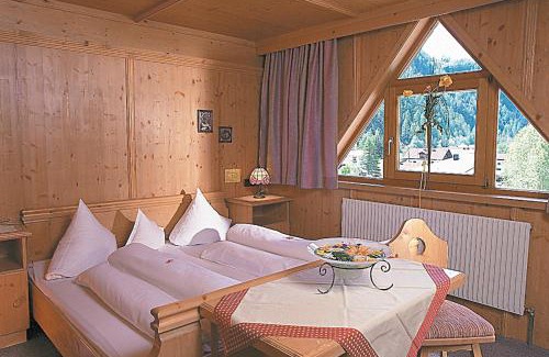 Laengenfeld Hotel | Hotel Zum Hirschen
