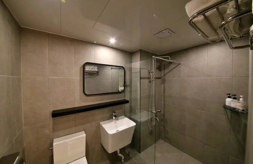 Bongmyeong-dong Hotel | HOTEL141