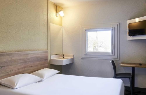 Plan de Campagne Hotel | Hotelf1 Marseille Plan De Campagne N°1 (Rénové)