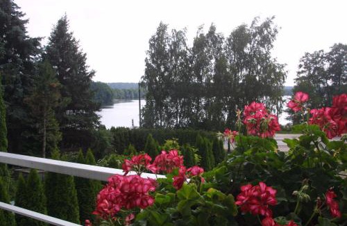 Olsztyn Casa | Hotelik Likusy - przy plaży nad jeziorem Ukiel z bezpłatnym prywatnym parkingiem i klimatyzacją