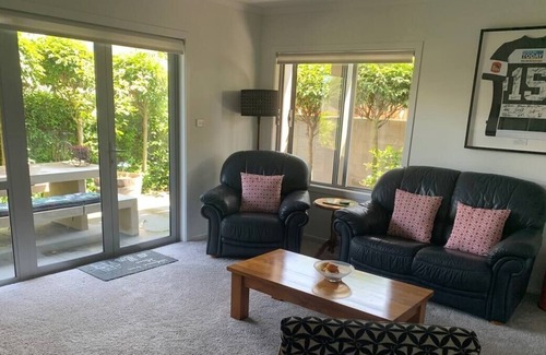 Westshore Casa | “HotelSuse” 2 minute walk to Westshore beach.