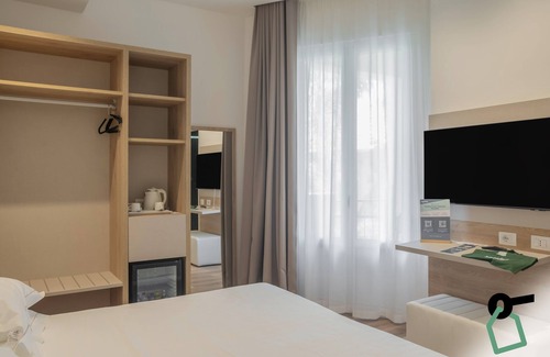Mondello Hotel | Hotiday Room Collection - Mondello