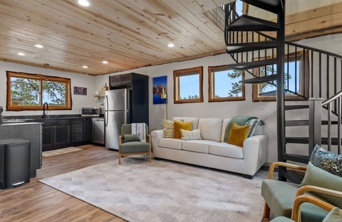 Custer Casa | Hottub Haven: Sauna + Firepit + Enjoy Wildlife