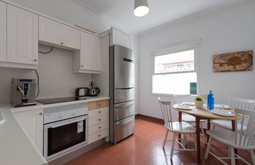 Las Palmas de Gran Canaria Casa | House with large garden and 4 bedrooms in Ciudad Jardin