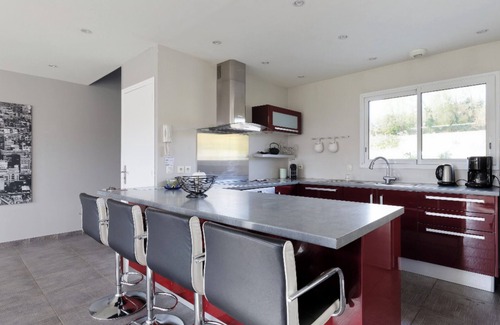 Saint-Martin-aux-Chartrains Casa | Casa de carácter cerca del mar. ¡4 estrellas amuebladas con turismo!