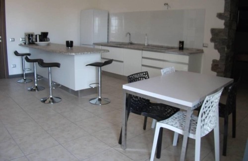 Cuglieri Casa | Casa / villa / chalet - Santa Caterina Di Pittinuri