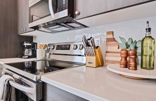 Nampa Casa | | Hounslow way | Stylish 2 bedroom townhome | Namp