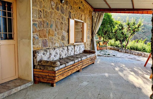Tannourine El Tahta Casa | Hourata's Getaway