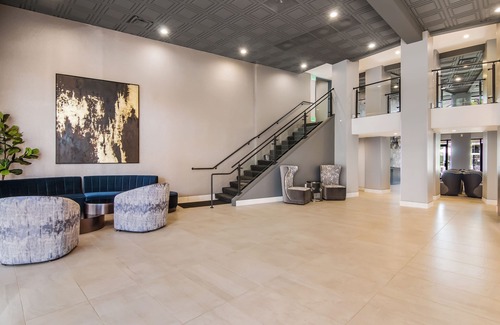 Bakersfield Hotel | Hourglass Hotel, Ascend Hotel Collection