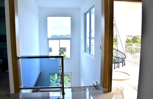 Santiago Province Casa | House with a pool