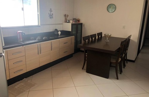 Praia da Armacao do Itapocoroi Casa | Casa a 1 Km de Beto Carrero