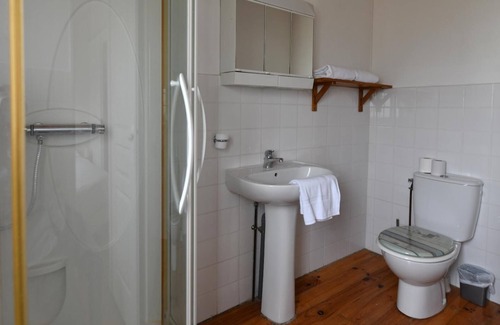 Ternant Apartamento | House 13 sleeps 5 2 bathrooms