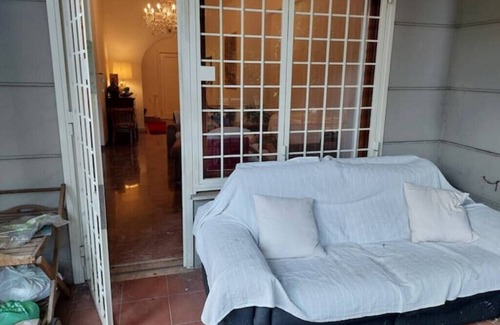 Zona LIII Tomba di Nerone Casa | House 150 sqm with garden, central area