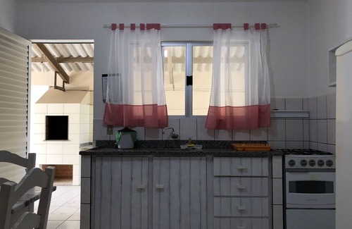 Balneario Camboriu Casa | House # 2 - Estaleirinho Beach - BC/SC