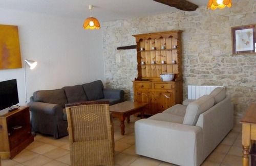 Ternant Apartamento | House 2 sleeps 8 3 bedrooms 1 bathroom