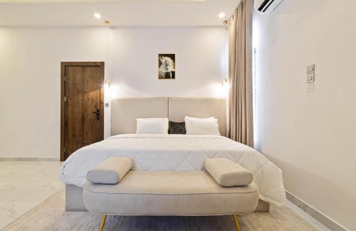 Ofin Apartamento | House 20 apartment and short let