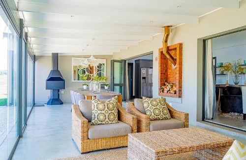Nottingham Road Casa | House 217 Gowrie Farm Estate