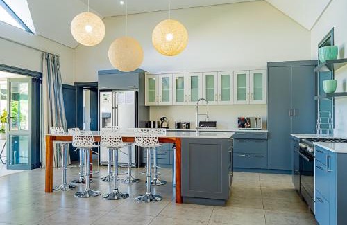 Nottingham Road Casa | House 217 Gowrie Farm Estate