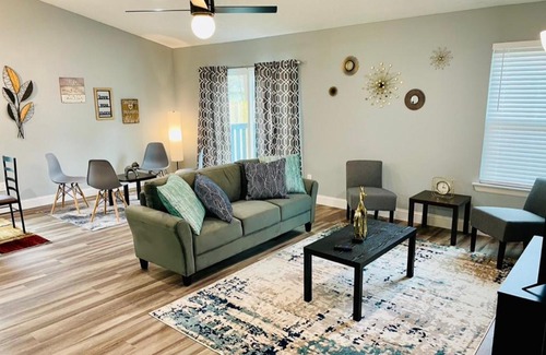 Grogan's Mill Casa | House 3 Bed, 2Bath, FREE Parking in The Woodlands