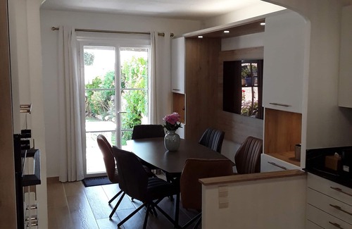Sainte-Maxime Casa | Casa 3 dormitorios / 2 baños / Jardín / 2 terrazas / Jacuzzi / Piscina / 2 Tenis / Bolera / Garaje
