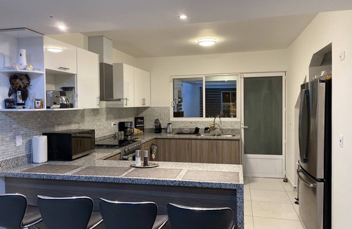 Rosarito Casa | Luxury ocean view private house +Rooftop patio