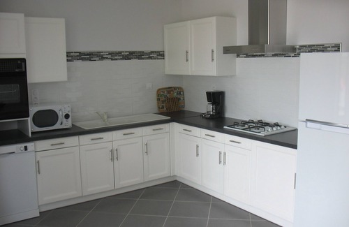 Clohars-Carnoet Casa | Casa 4 * piscina WIFI gratis 28 °; Tenis; Parque arbolado de 15,000 m²; estacionamiento