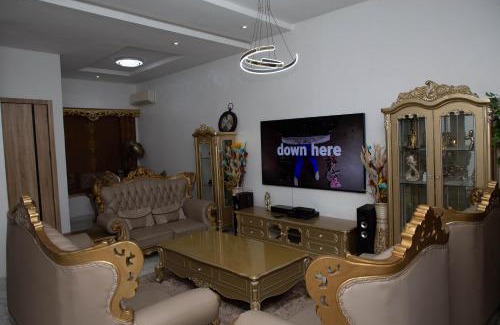 Ofin Apartamento | House 4D