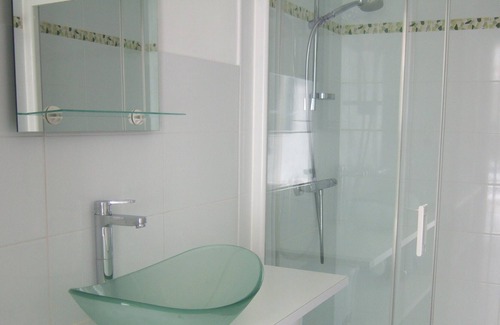 Le Grand-Village-Plage Casa | casa 6 personas, cerca de la playa, piscina compartida por dos apartamentos