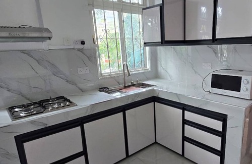Port Louis Casa | House, 6+ persons. White-Sand Beach - Grand Bay 20mins. Special Offer Discount