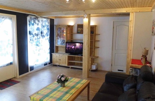 Skurebo Cabaña | House Allgunnen