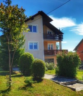 Rakovica Villa | House Anita